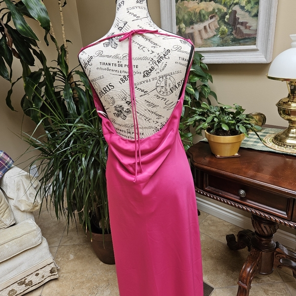 NEW WITH TAGS NORDSTROM Magenta slip dress. Size large.This is a perfect.dress - Picture 3 of 8